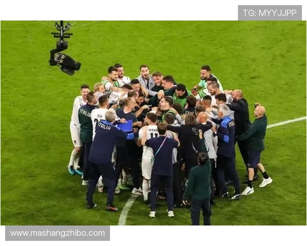 北京足球队在欧锦赛积分榜上以96分稳居第一名展现强劲实力